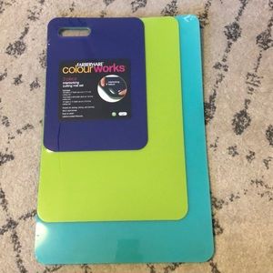 NWT Farberware 3 piece cutting board set